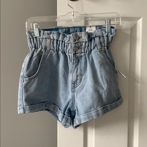 mom jean shorts